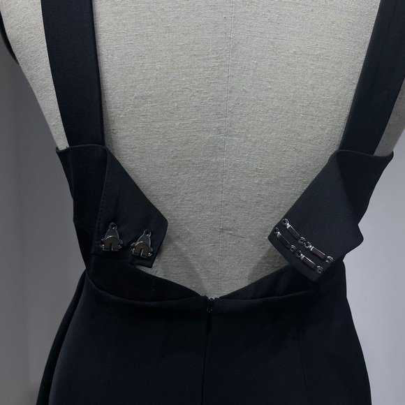 Criss cross front drape dress - Picture 3 of 3